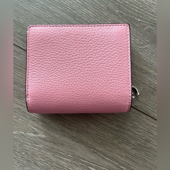 NWT Coach Pink Sundae Wallet and Hand Purse from their Boardwalk Collection - Picture 3 of 10